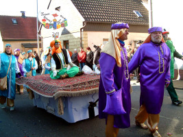 Die Gruppe „Nadelöhr“ entführte mit ihre herrlichen Kostümen in 1001 Nacht