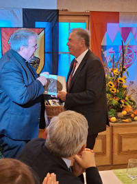 Höchster Auszeichnung der Caritas für Bernhard Ruß
